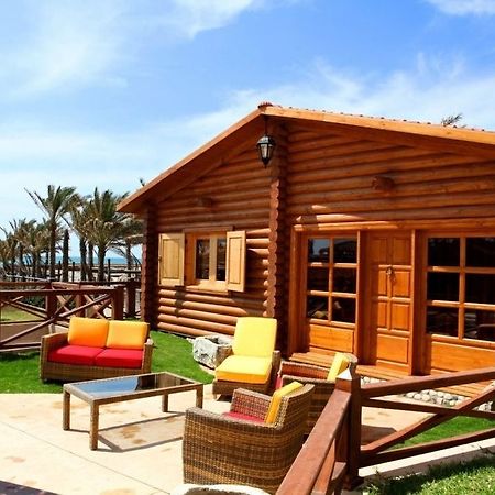 Sawary Beach Hotel Batroûn Kültér fotó