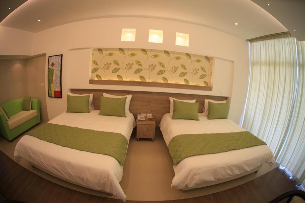 Sawary Beach Hotel Batroûn Szoba fotó